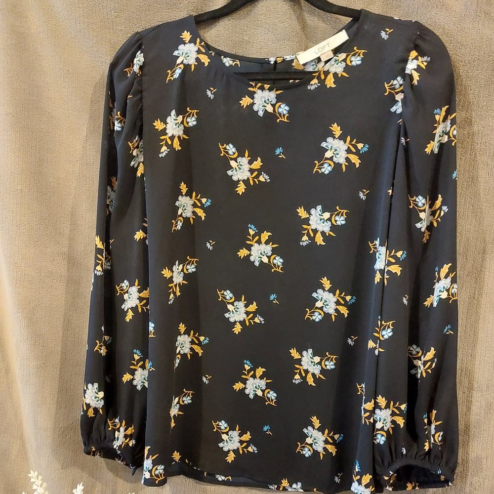 LOFT floral long sleeve blouse - L